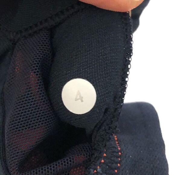 LuluLemon No Limits Stripe Athletic Tank - Women’s 4 - Picture 8 of 8